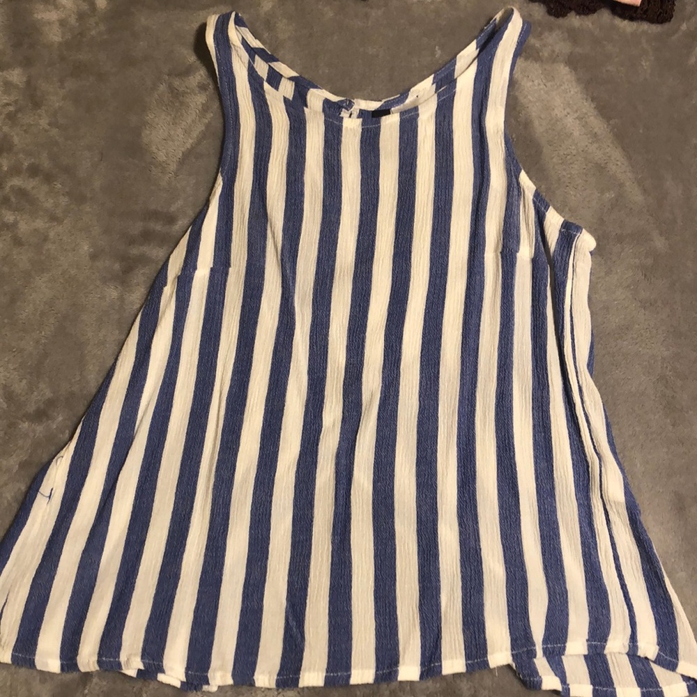 Stripe tank top.